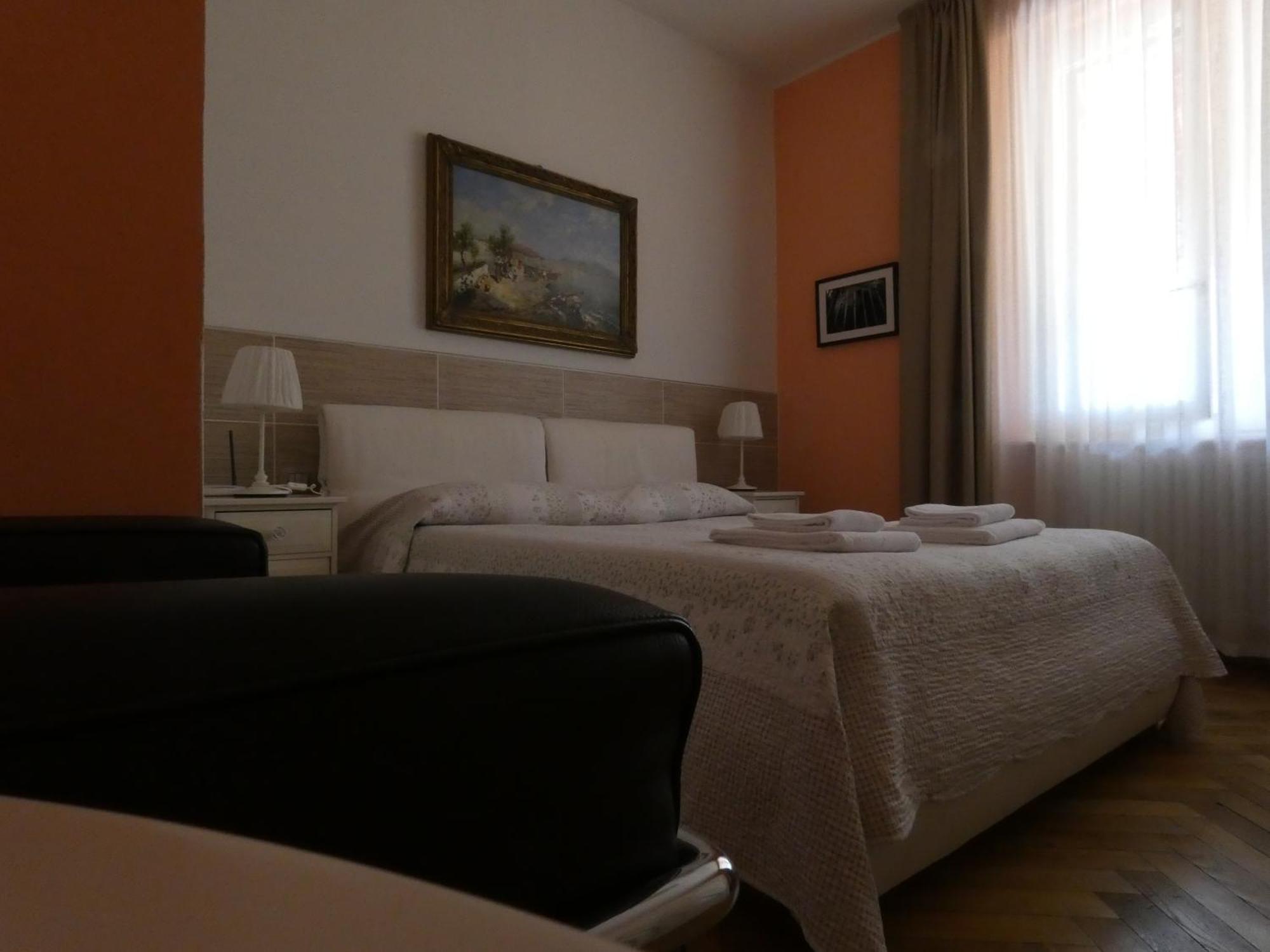 Villa Varenna Bagian luar foto